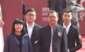 《藍(lán)色骨頭》主創(chuàng)留影 崔健自編自導(dǎo)訴說音樂愛情
