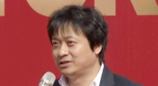 著名作曲家舒楠亮相紅毯 贊表彰大會(huì)至高權(quán)威性