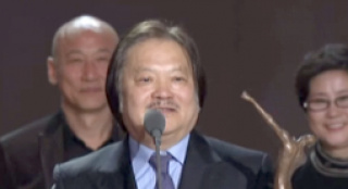 滕文驥獲年度杰出貢獻導演 古稀之年寄望年輕一代