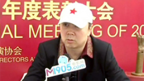 專(zhuān)訪(fǎng)崔?。簩?dǎo)演處女作今夏公映 音樂(lè)上依舊苛刻