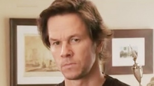 马克·沃尔伯格获MTV世代大奖 上演“色诱表情”秀