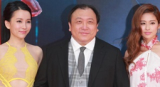 王晶携“晶女郎”春光洋溢 颖儿、文凯玲香上加香