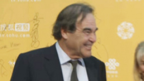 《华尔街》导演携夫人出席 斯通大帝力挺北影节