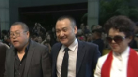 高群书、金马奖编剧齐亮相 邹静之热情合影心情好