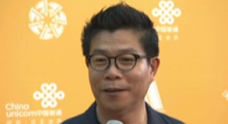 華誼總裁王中軍亮相 稱支持“家門(mén)口的電影節(jié)”