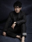 吴秀波眼镜写真拗时尚造型 表情搞笑夸张童真足