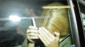 格温妮丝离婚后香港首现 调虎离山失败挡脸而逃