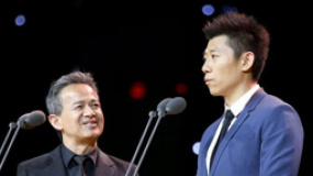 《声梦奇缘》摘得最佳音乐奖 夏雨颁奖狂飙英文