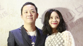 吴晓敏变身“超能美少女” 潘粤明现身捧场