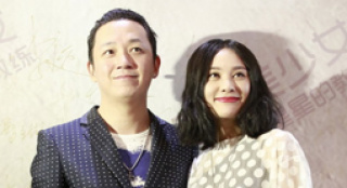 吳曉敏變身“超能美少女” 潘粵明現(xiàn)身捧場
