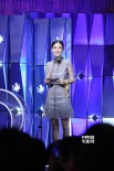 Angelababy楊穎任嘉賓登臺(tái) 笑容可人神采飛揚(yáng)