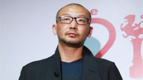 管虎获最受欢迎导演奖 笑言自己是个“疯子”