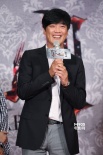 《笔仙III》定档7.4 江一燕因惊吓过度痛哭倒地