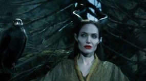 《沉睡魔咒》曝光片段 女巫朱莉開啟統(tǒng)治黑暗世界