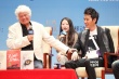 阿諾為《狼圖騰》棄《少年派》 馮紹峰打掃狼窩