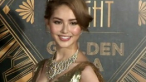 周杰伦携昆凌秀恩爱 女方小腹凸起疑似怀孕