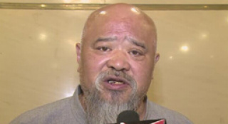 李琦參加大愛正心公益活動 為同行送愛心小貼士