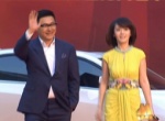 “好爸爸”王岳伦“撇”Angela 携车永莉亮相红毯