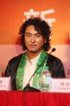 万玛才旦再战金爵奖 《五彩神箭》展现藏区民俗