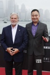 西德·甘尼斯携1905副总经理出席 制片人展亲和