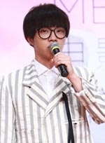 快乐男声6强亮相传媒大奖 《我就是我》纪录青春