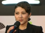 颜丙燕知性亮相红毯 成名“不忘本”保留纯真