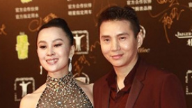 《分手季节》剧组亮相红毯 顾莉雅易薇美艳夺目