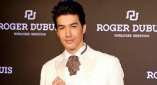 锦荣羡慕白歆惠雌雄同体 大赞女友蔡依林表演满分