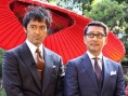 阿部宽与中井贵一扮“仇人” 宣传新片狂吃刨冰