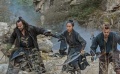 《絕命逃亡》再曝預(yù)告片  西方戰(zhàn)火交織東方政變