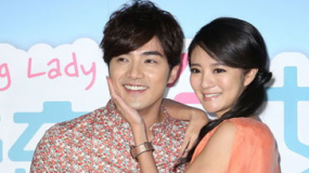 賀軍翔新戲慘跟豬拍吻戲 安以軒補(bǔ)刀“豬都吐了”