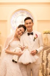 戚薇李承鉉美國(guó)婚禮現(xiàn)場(chǎng)曝光 熱吻許下愛的誓言