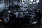 《蝙蝠侠大战超人》将拍爆破戏 蝙蝠战车露真容
