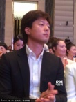 前妻“出軌門”后首亮相 凌瀟肅表情嚴(yán)肅無笑容