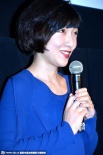 《百元之戀》電影節(jié)放映 安藤櫻穿藍(lán)裙溫柔恬靜