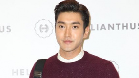 崔始源访港狂秀追女粤语 自称与粉丝“已经结婚”