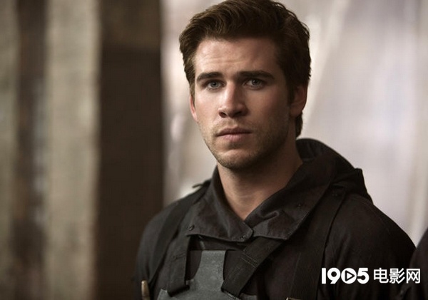 the-hunger-games-mockingjay-part-1-liam-hemsworth_nEO_IMG.jpg