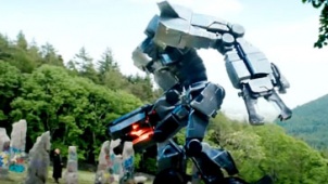 《机器人帝国》中文预告片 宿命男孩反击机器人
