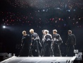 韩国神话组合推出3D电影 演唱会实况再现大银幕