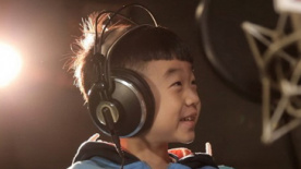 杨阳洋为《喜羊羊与灰太狼7》配音 演绎主题曲