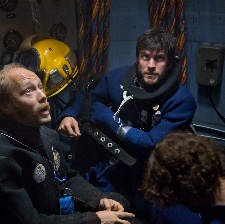 油海先鋒