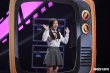 “灰姑娘”羅休休登臺(tái) 學(xué)生裝、八字胡搞笑十足