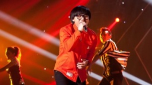 《中国好声音》首度来台开唱 李琦“失控”落泪