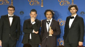 金球奖后台采访中文版 《鸟人》幕后主创谈笑风生