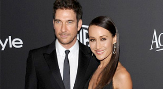 Maggie Q首携男友走红毯 大秀美背身材火辣