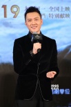 《狼图腾》电影获姜戎肯定 冯绍峰和狼打成一片