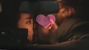 《家有儿女》小雪恋爱了 杨紫与男友车内热吻缠绵