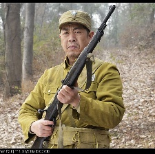 鐵翼重生之絕境勇士