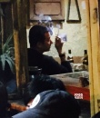 文章赴大理小客栈散心 抽烟逗狗与友人饮酒畅谈
