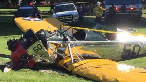 男星哈里森·福特飞机坠毁 曾多次发生驾驶事故